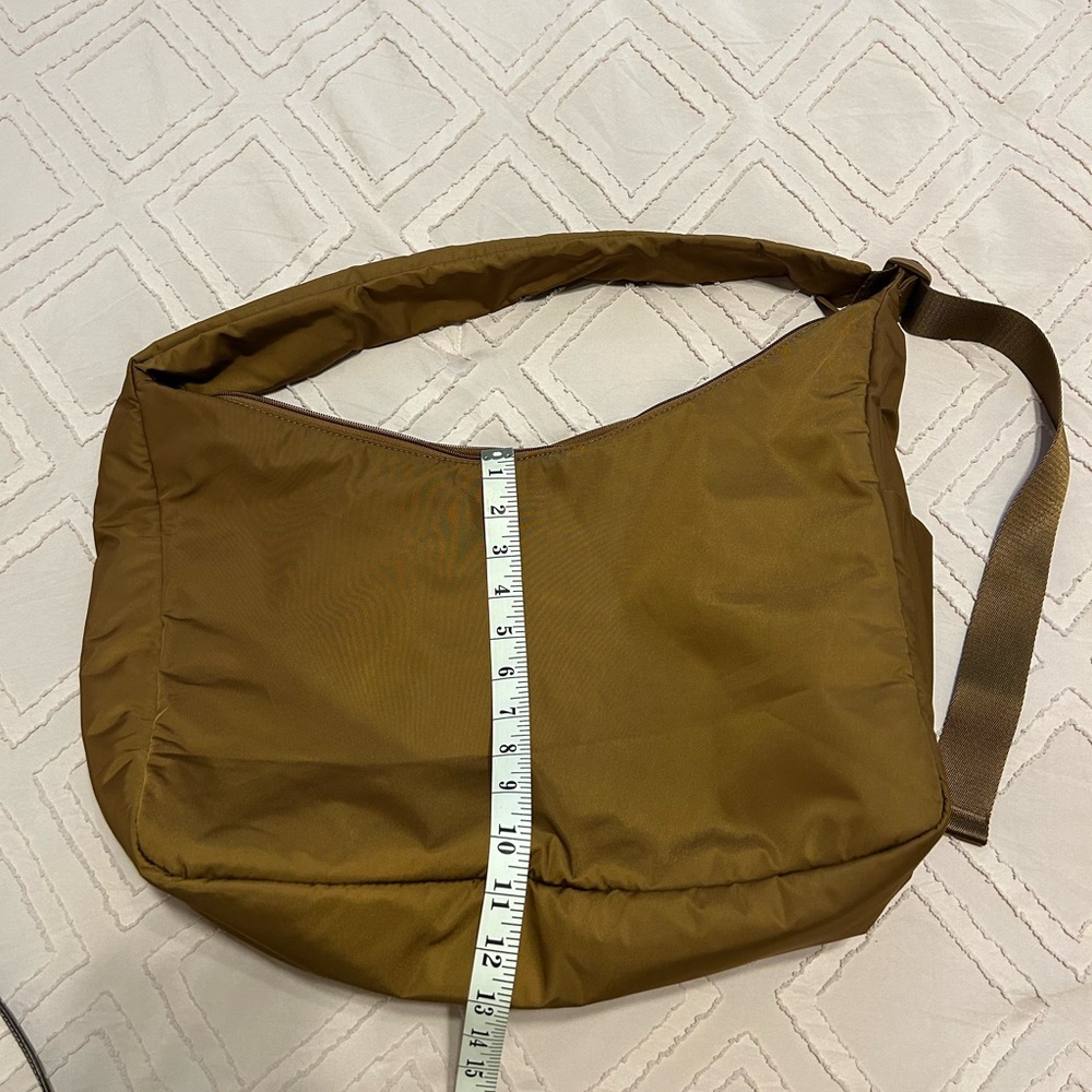 AWAY Nylon Bag - Picture 12 of 12